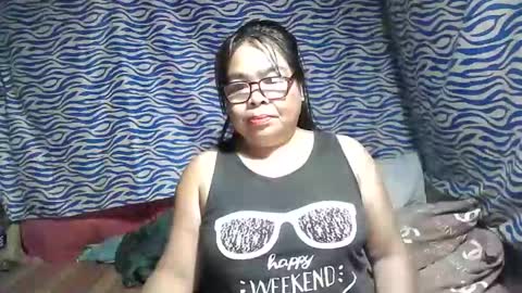 Snapshot of chenita_kits chatting on October 18, 6:30 pm chenita_kits online show from October 18, 6:30 pm