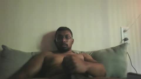 chennaibull1011 online show from April 1, 11:33 am