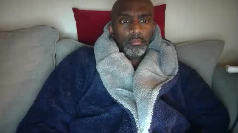 chenthu1979 online show from March 23, 10:52 am