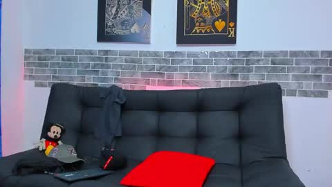 Snapshot of chepe_fit chatting on January 25, 2:04 am chepe vause online show from January 25, 2:04 am