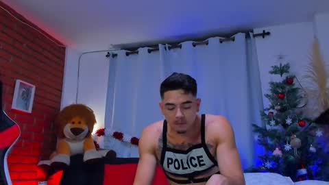 Snapshot of chepe_fit chatting on February 4, 1:55 am chepe vause online show from February 4, 1:55 am