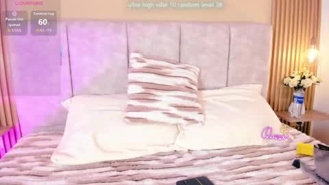 cherlyn_1 online show from April 13, 1:27 pm