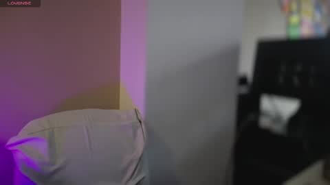 cherryl online show from February 2, 12:37 pm