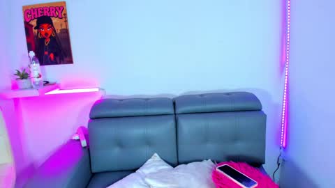 cherry_gate online show from October 3, 4:20 am