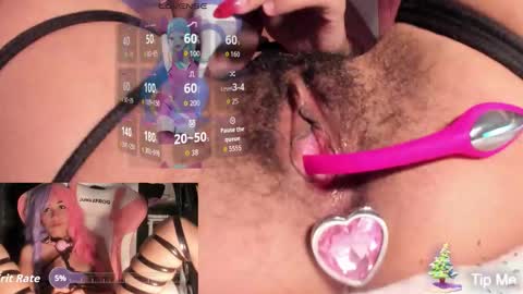 Snapshot of cherry_moon1 chatting on November 27, 2:19 pm cherry online show from November 27, 2:19 pm