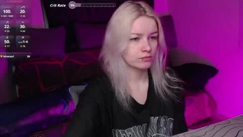 Snapshot of cherry_night666 chatting on April 19, 9:06 pm Morty online show from April 19, 9:06 pm