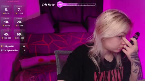 Snapshot of cherry_night666 chatting on May 6, 10:04 pm Morty online show from May 6, 10:04 pm