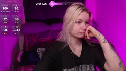 Snapshot of cherry_night666 chatting on May 28, 10:07 pm Morty online show from May 28, 10:07 pm
