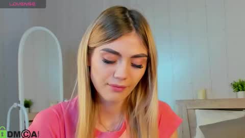 cherry_pr1ce online show from October 5, 11:57 pm