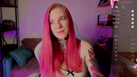 Snapshot of cherry_roxy chatting on September 14, 9:14 pm Roxy online show from September 14, 9:14 pm