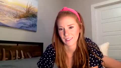 Snapshot of cherry_sinn chatting on November 5, 1:27 am cherry sin online show from November 5, 1:27 am