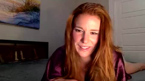 Snapshot of cherry_sinn chatting on December 3, 4:20 am cherry sin online show from December 3, 4:20 am