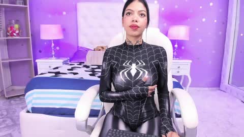 Snapshot of cherry_sussan chatting on January 22, 4:34 am Sussan Cherry online show from January 22, 4:34 am