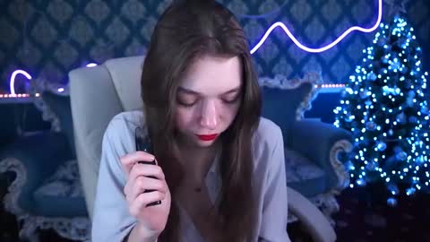 Snapshot of cherry_wipe chatting on December 16, 11:22 am Cherry Wipe online show from December 16, 11:22 am