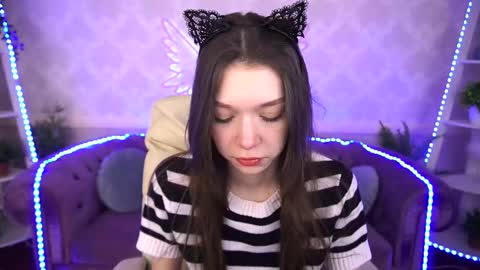 Snapshot of cherry_wipe chatting on February 17, 1:32 pm Cherry Wipe online show from February 17, 1:32 pm