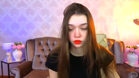 Snapshot of cherry_wipe chatting on December 2, 6:52 am Cherry Wipe online show from December 2, 6:52 am