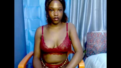 Sophie online show from June 2, 8:49 am