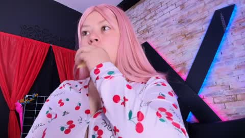     online show from April 10, 11:04 am