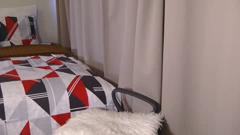 Snapshot of cherrybabexx chatting on January 16, 6:35 am Cherrybabe online show from January 16, 6:35 am