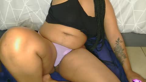 Snapshot of cherrybabexx chatting on January 26, 4:30 pm Cherrybabe online show from January 26, 4:30 pm