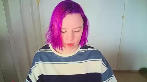 cherrybaby_0 online show from February 10, 7:34 am