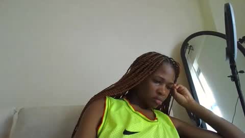 Cherryblossom2002 online show from November 3, 9:54 am