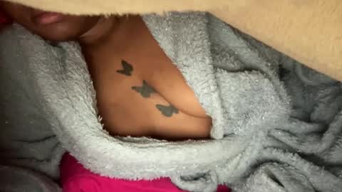 Snapshot of cherryblossom444 chatting on March 2, 9:11 pm cherryb online show from March 2, 9:11 pm