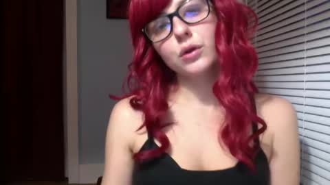 Snapshot of cherryblushxo chatting on January 31, 11:45 pm cherryblushxo online show from January 31, 11:45 pm