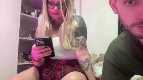 CherryCatCup online show from April 10, 6:18 am