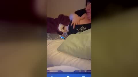 cherryjbaby online show from July 3, 6:53 am