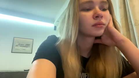 Lei online show from March 20, 5:23 am