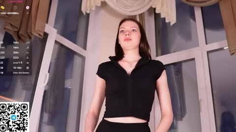 Loise online show from May 31, 5:09 pm