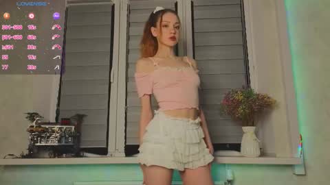 Lysia online show from February 7, 2:43 pm