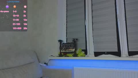 Lysia online show from March 13, 2:12 pm