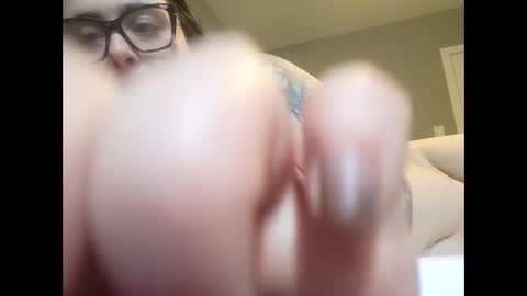 Snapshot of cherryvibe_xxx chatting on April 29, 4:22 pm CherryVibe xxx online show from April 29, 4:22 pm
