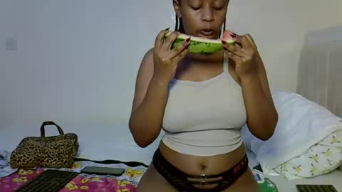 Snapshot of cherrywaro chatting on October 29, 2:58 am cherry online show from October 29, 2:58 am