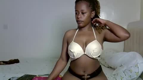 Snapshot of cherrywaro chatting on November 18, 8:08 am cherry online show from November 18, 8:08 am