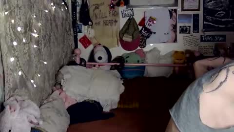 Snapshot of cherstrauberry chatting on May 24, 5:56 am cher strauberry online show from May 24, 5:56 am