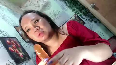 chescahotxxxl online show from December 17, 3:49 pm