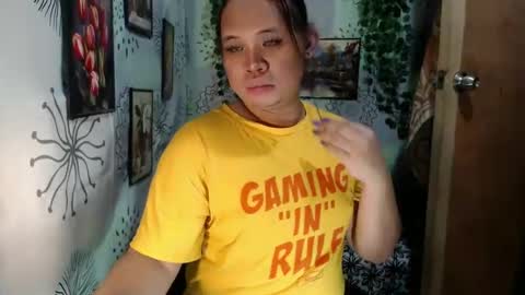 chescahotxxxl online show from December 26, 7:35 am