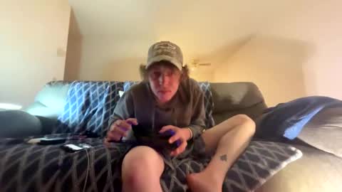 chevycamaro1978 online show from April 8, 2:11 am