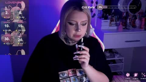 Chi online show from May 16, 8:07 pm