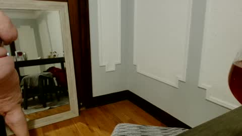 Tee online show from February 8, 2:36 am