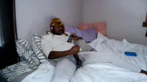 Snapshot of chicagothirdleg chatting on January 31, 7:45 pm Que online show from January 31, 7:45 pm