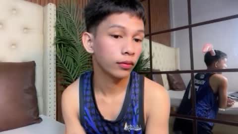 chick_renz online show from May 30, 12:41 am