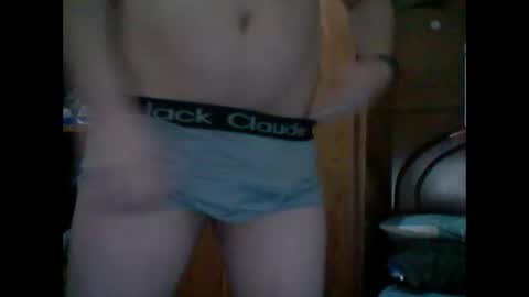 Snapshot of chicocaliente9301 chatting on February 7, 12:06 pm chicocaliente9301 online show from February 7, 12:06 pm