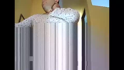 Snapshot of chicoguapo8 chatting on February 14, 12:47 pm jorge online show from February 14, 12:47 pm