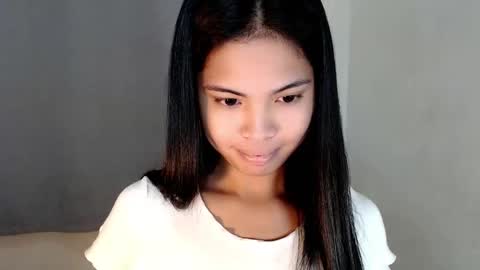 Snapshot of chictemptation_ chatting on February 9, 4:44 pm CRISTINE3. online show from February 9, 4:44 pm