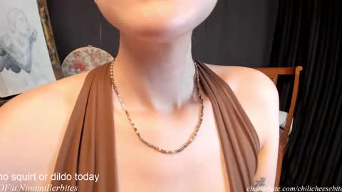 Snapshot of chilicheesebite chatting on February 21, 9:00 pm Nina online show from February 21, 9:00 pm