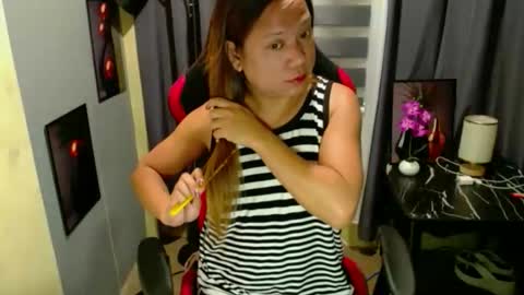 Snapshot of chilihotcumts chatting on February 22, 3:10 pm angel tscum online show from February 22, 3:10 pm